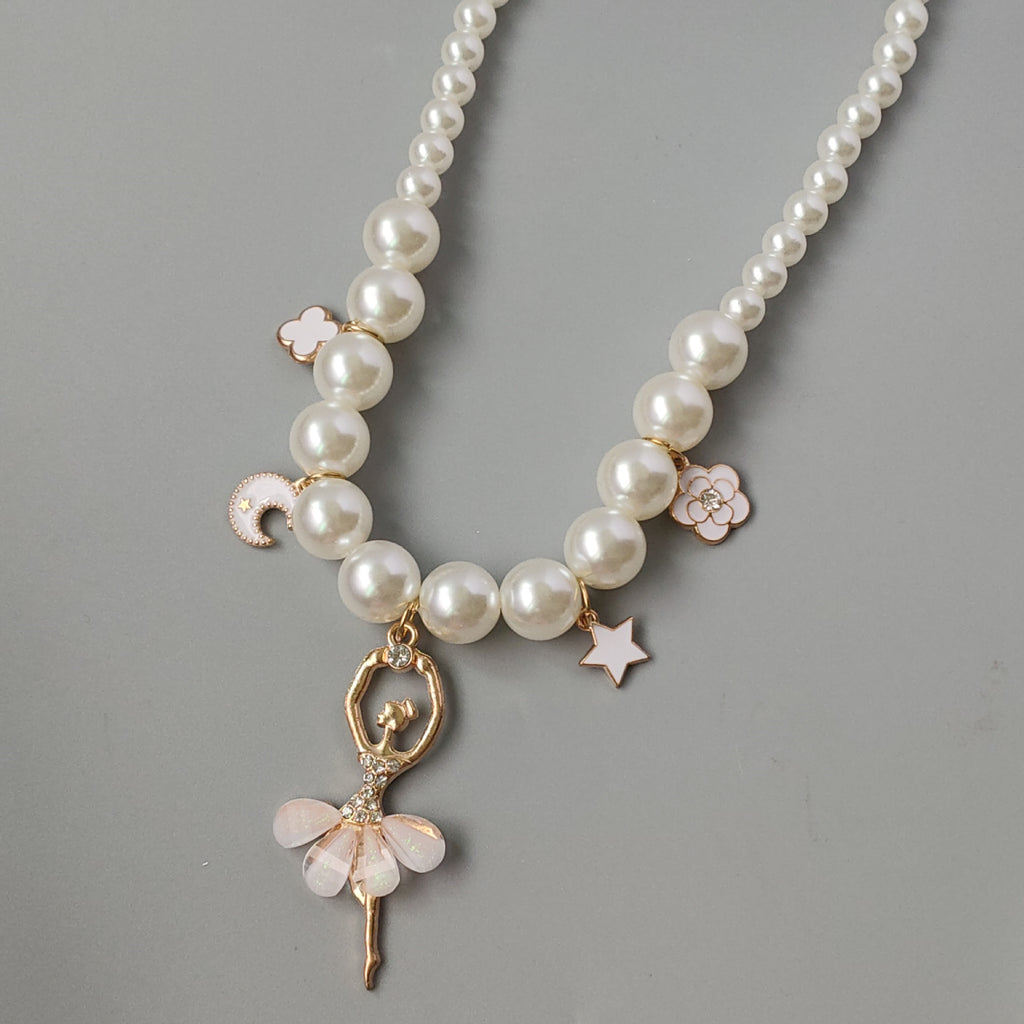 值符 Zhi Fu — The Chief Deity (珠宝 Jewelry for Wealth)